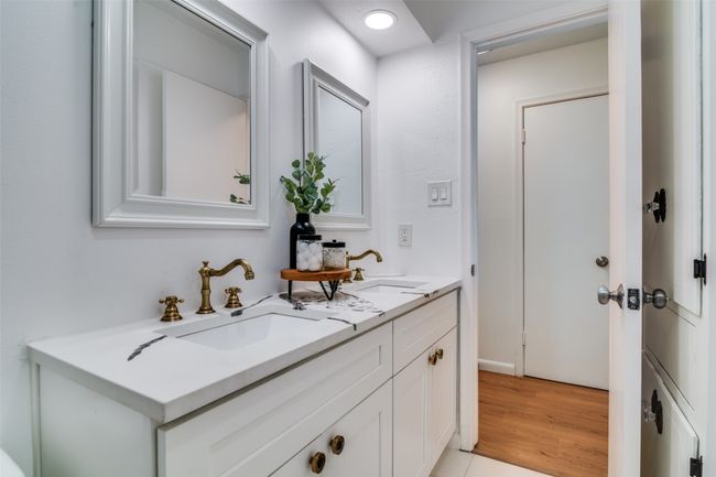 13660 Purple Sage Rd, House other with 3 bedrooms, 2 bathrooms and null parking in Dallas TX | Image 29