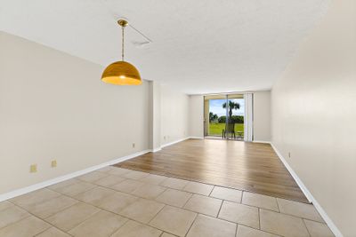 B102 - 1860 N Atlantic Avenue, Condo with 1 bedrooms, 1 bathrooms and null parking in Cocoa Beach FL | Image 3