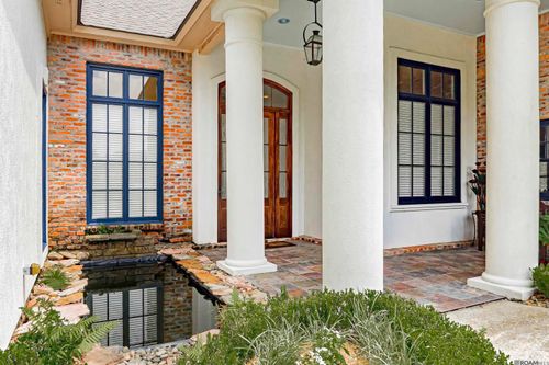 36114 Bluff Oaks Ave, Prairieville, LA, 70769-3054 | Card Image