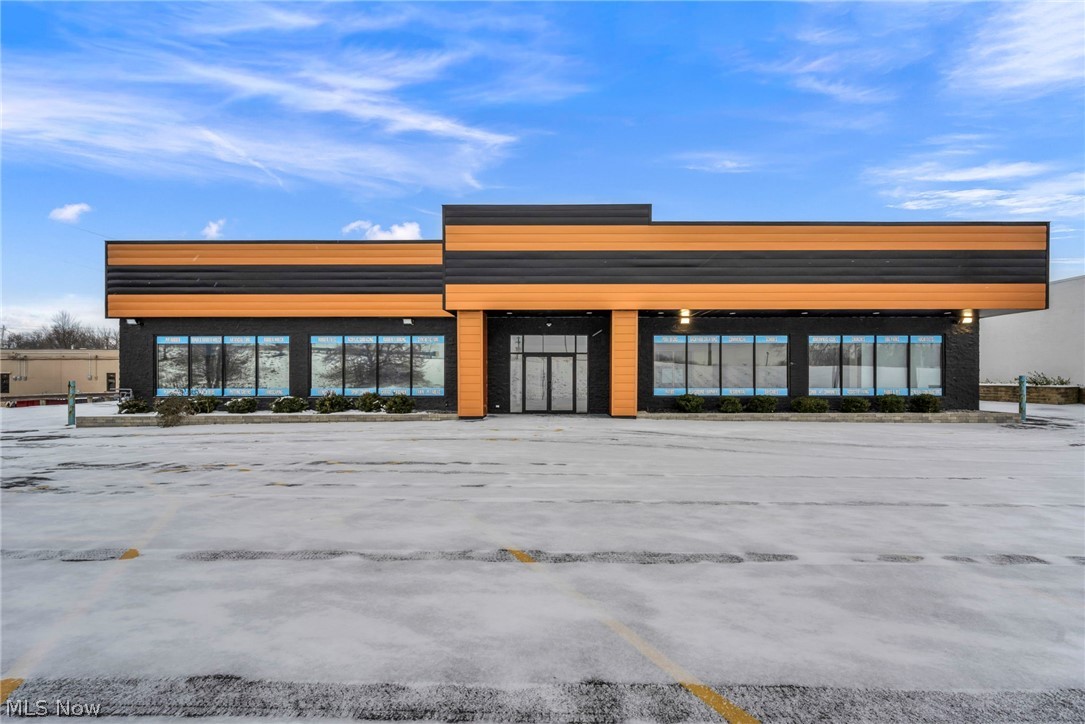 8425 Station St, Mentor, OH 44060