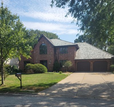 2221 Donegal Drive, House other with 5 bedrooms, 4 bathrooms and 4 parking in Darien IL | Image 1