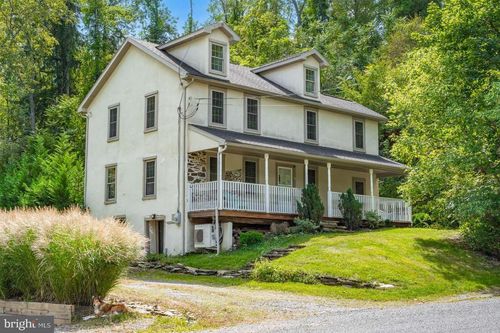 154 Sieger Rd, KUTZTOWN, PA, 19530-8856 | Card Image