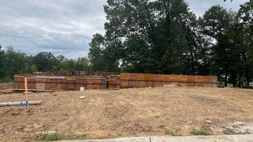 1517 Louisiana Dr, Herculaneum, MO, 63048-3605 | Card Image