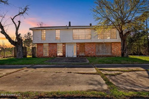 10149 River Drive, Bay Saint Louis, MS, 39520 | Card Image