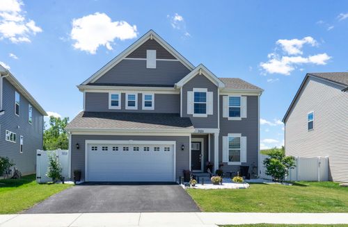 321 S Pointe Ave, South Elgin, IL, 60177-3148 | Card Image