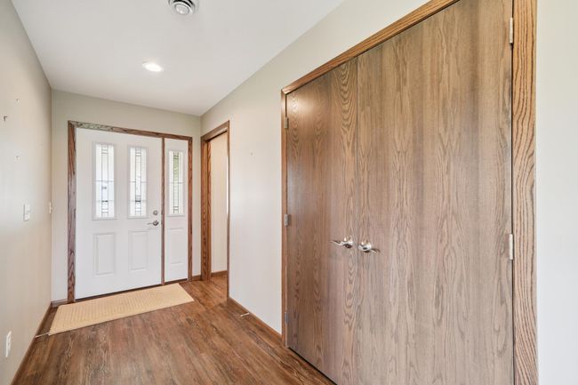 03_Interior.jpg | Image 6