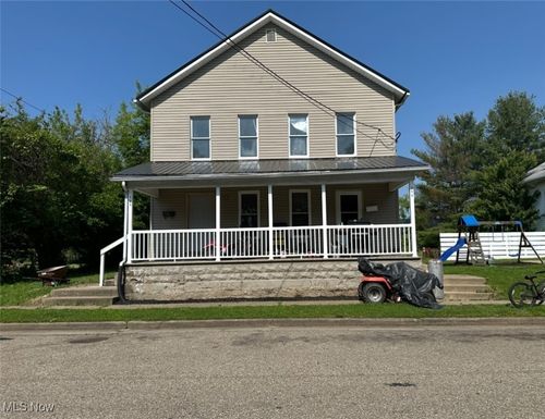 598 Martin Luther King Drive, Newcomerstown, OH, 43832 | Card Image