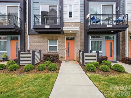 2140 Electric Lane, Charlotte, NC, 28205 | Card Image