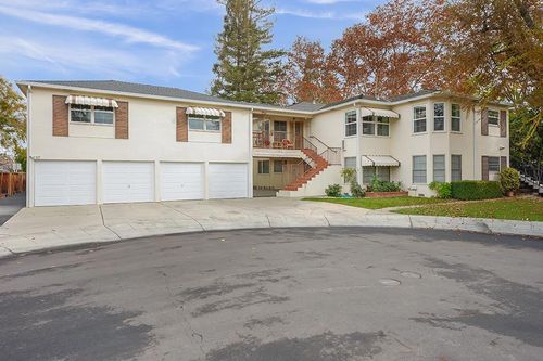 2745 Byron Street, Palo Alto, CA, 94306 | Card Image