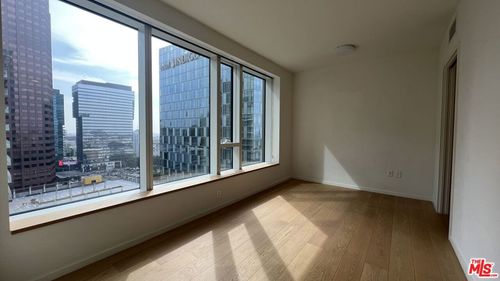807-889 Francisco St, Los Angeles, CA, 90017-3639 | Card Image