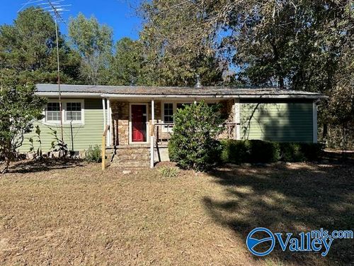 255 Bailey Chapel Rd, Rainsville, AL, 35986-7067 | Card Image