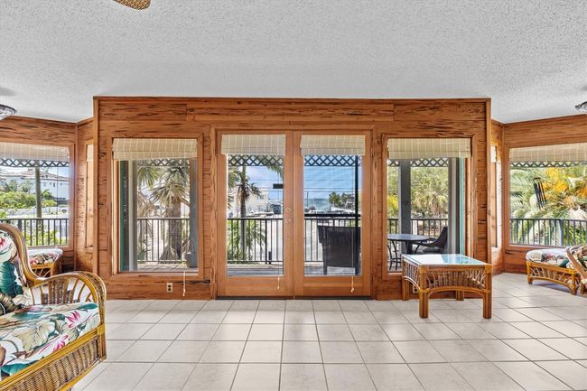 273 Shore Dr, House other with 4 bedrooms, 5 bathrooms and null parking in PALM HARBOR FL | Image 4