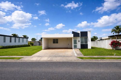 d-7-681 Los Corales, Arecibo, PR, 00612 | Card Image