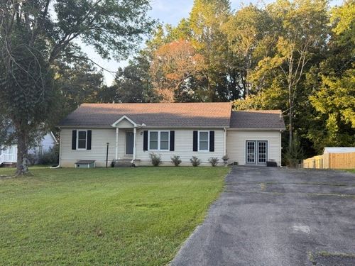 312 Greenfield Ln, Estill Springs, TN, 37330-3476 | Card Image