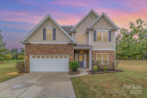 14632 Karen Graham Ct, Charlotte, NC, 28278-7669 | Card Image