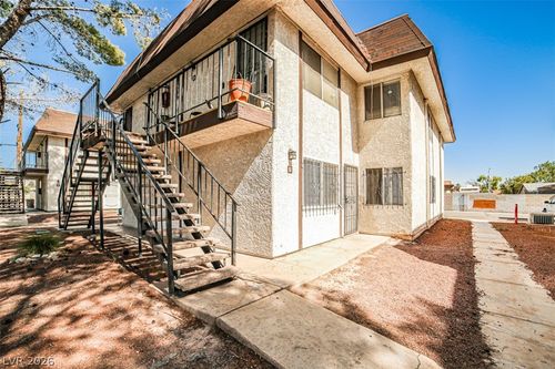 2-4348 Tara Ave, Las Vegas, NV, 89102-7407 | Card Image