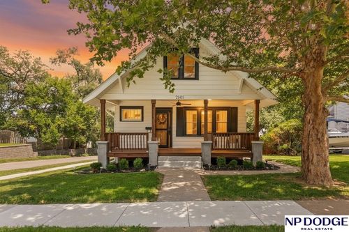 2501 Hanscom Blvd, Omaha, NE, 68105-3621 | Card Image