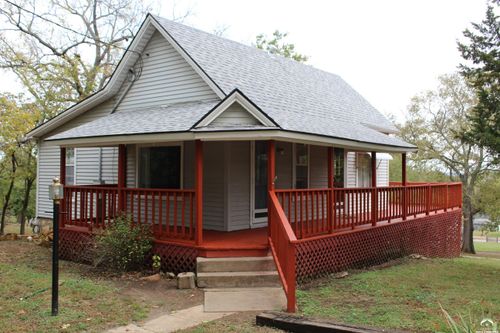 326 Isacks St, Lecompton, KS, 66050-3030 | Card Image