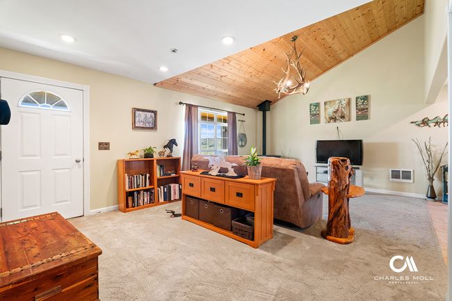 456 Boulder Frontage Rd, House other with 2 bedrooms, 2 bathrooms and null parking in Boulder MT | Image 9