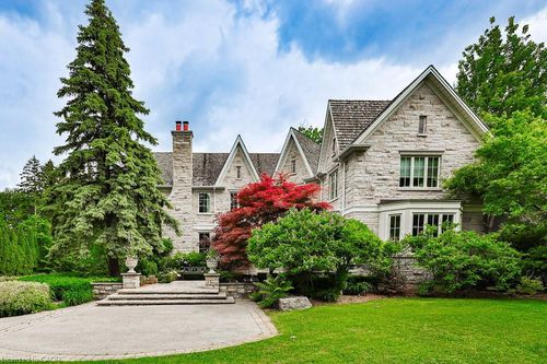 1257 Tecumseh Park Dr, Mississauga, ON, L5H2W5 | Card Image