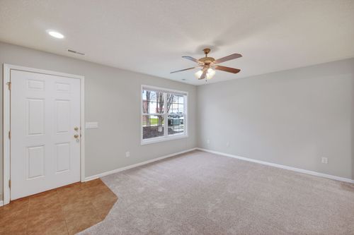 114-9125 Greenspire Dr, West Des Moines, IA, 50266-1669 | Card Image