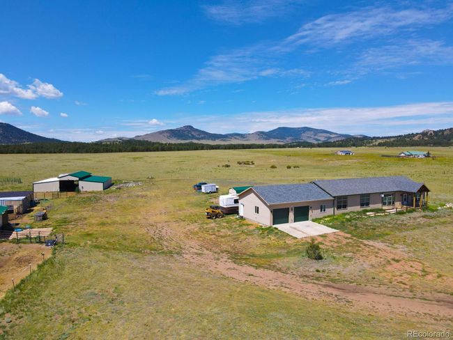 1925 Doe Valley Rd, House other with 3 bedrooms, 2 bathrooms and null parking in Guffey CO | Image 7