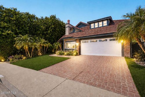 30049 Trail Creek Dr, Agoura Hills, CA, 91301-4042 | Card Image