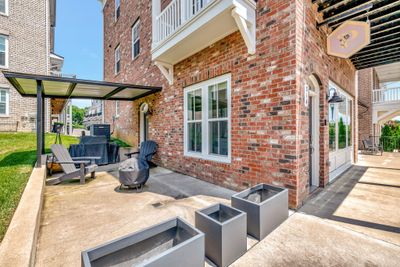 LARGE OUTDOOR PATIO | Image 2