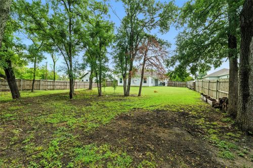 3802 College St, Greenville, TX, 75401-4923 | Card Image