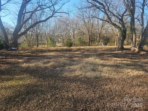 100 N 8th Ave, Maiden, NC, 28650-1404 | Card Image