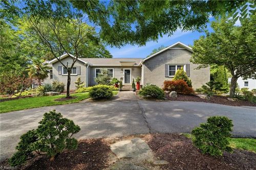 2749 Spring Garden Rd, Winston-Salem, NC, 27106-5713 | Card Image