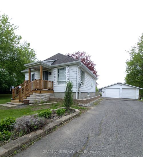 8942 Mitch Owens Rd, Edwards, ON, K0A1V0 | Card Image