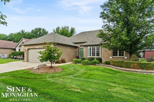 36601 Catalpa Ln, New Baltimore, MI, 48047-5577 | Card Image