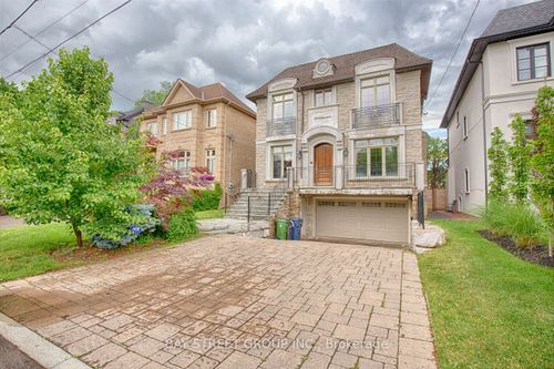 500 Deloraine Ave, North York, ON, M5M2B8 | Card Image