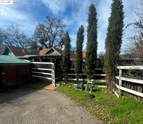 17940 Shell Rd, Jamestown, CA, 95327-9636 | Card Image