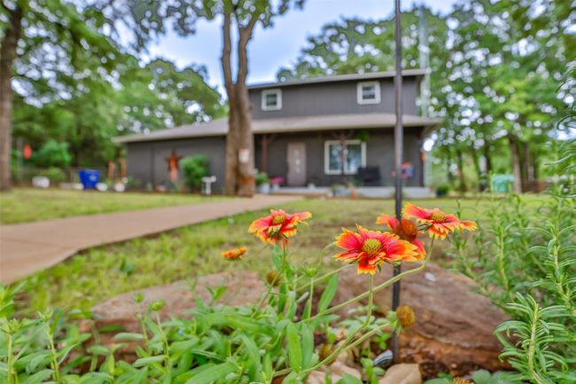 7300 W Line Rd, House other with 3 bedrooms, 2 bathrooms and null parking in Collinsville TX | Image 40