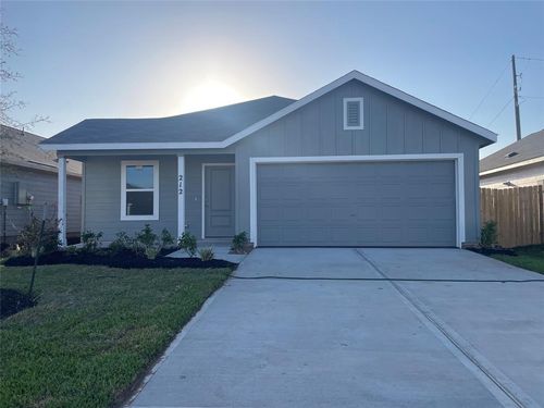 314 Nicholas Dr, Wharton, TX, 77488-5215 | Card Image