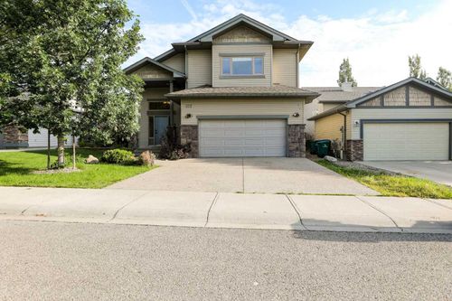 227 Rivermill Manor W, Lethbridge, AB, T1K8C5 | Card Image