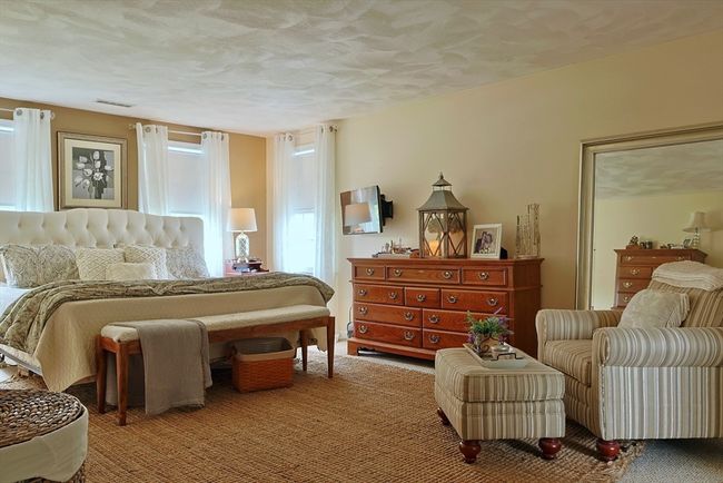 98 Robinette Rd, House other with 4 bedrooms, 3 bathrooms and 6 parking in Stoughton MA | Image 38