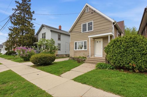 2027 E Washington Avenue, Madison, WI, 53704 | Card Image