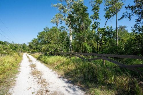 24820 49th Ave E, MYAKKA CITY, FL, 34251 | Card Image