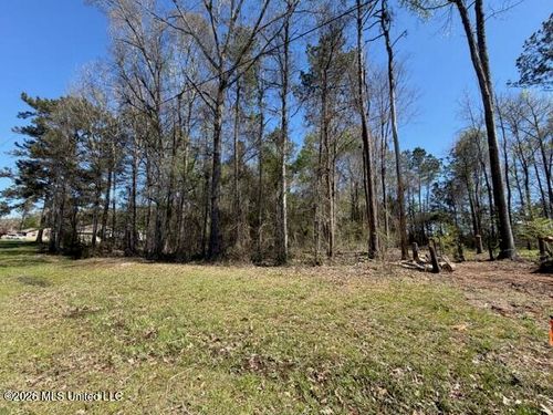 000 King Boulevard, Petal, MS, 39465 | Card Image