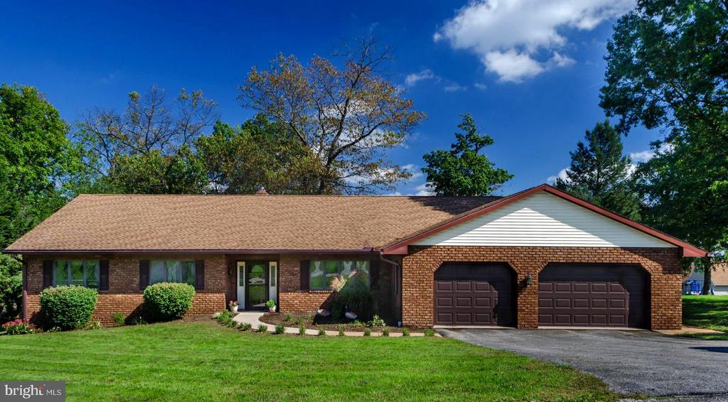 Parkview Dr, Red Lion, PA 17356