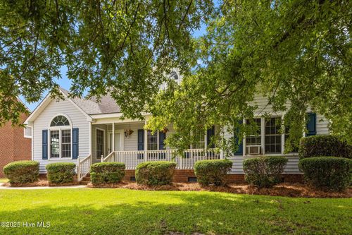 102 White Oak Dr, Greenville, NC, 27858-4128 | Card Image