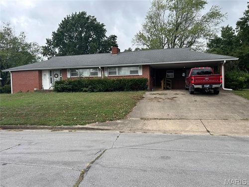 45 Mcfarland Dr, Rolla, MO, 65401-3828 | Card Image