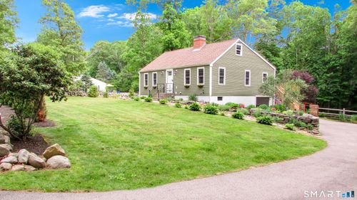 410 Pumpkin Hill Rd, Ledyard, CT, 06339-1937 | Card Image