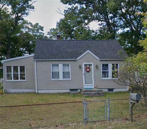 310 Mendon Road, Attleboro, MA, 02703 | Card Image