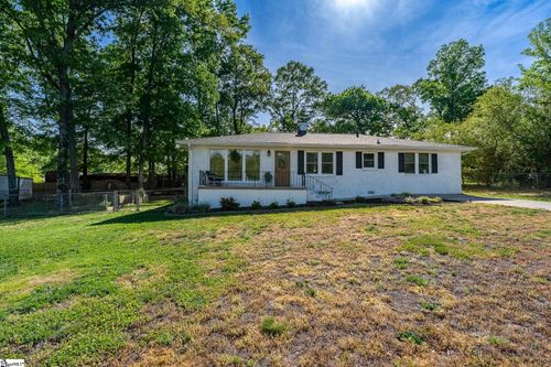 23 Blue Mountain Dr, Greenville, SC, 29617-1301 | Card Image