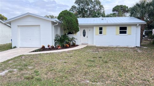 2156 34th Ave, Vero Beach, FL, 32960-2440 | Card Image