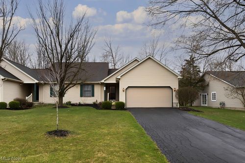 504 Shadydale Dr, Canfield, OH, 44406-9655 | Card Image